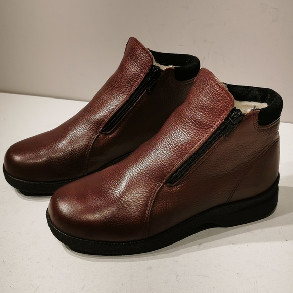 Saute Mouton Women's Zip Leather Ankle Boots - Picture 1 of 9